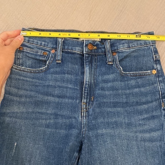 Madewell the high-rise, slim crop  boyfriend jeans. Size 25 . Style AA609 - Picture 5 of 14